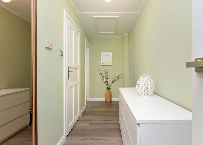 Apartment Jasminowy Stok Bright With Balcony By Renters